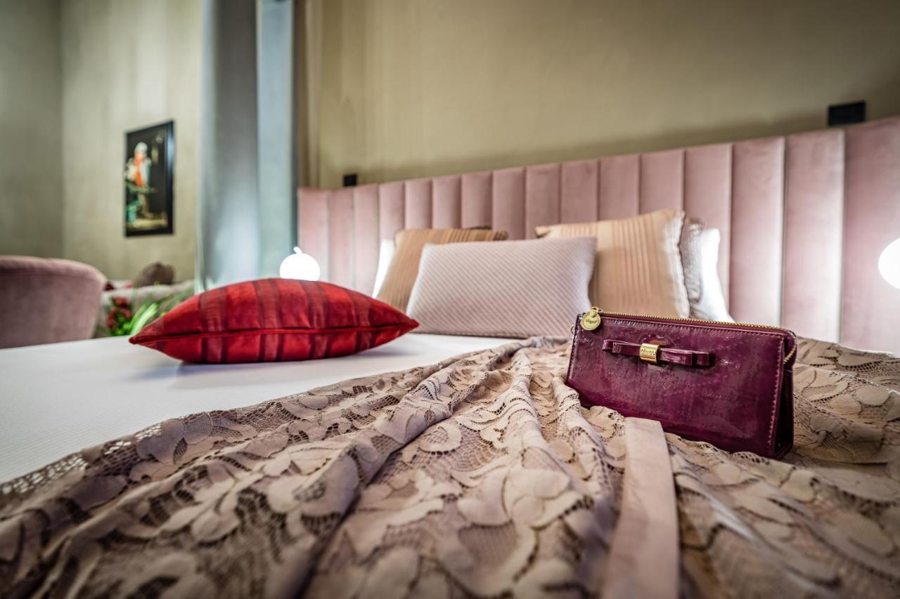 Palazzo Bianca Cappello Residenza D'Epoca Hotel Флоренция Екстериор снимка
